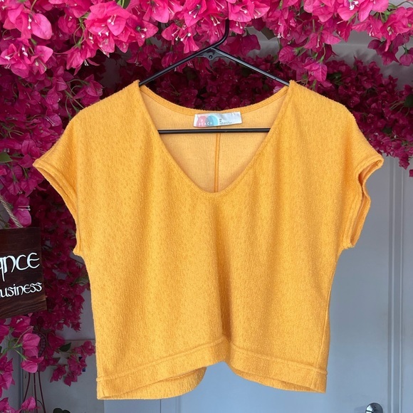 Free People Tops - ☀️Free People ‘Carefree’ Yellow Crop Top - Size XS